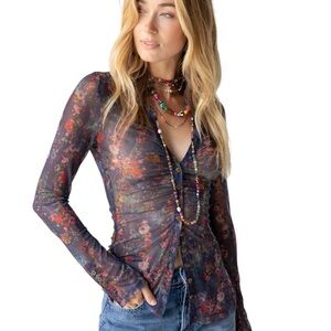 Elegant Floral Long Sleeve Blouse